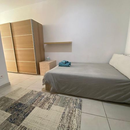 Sliema 2Bed With Backyard Lägenhet Exteriör bild